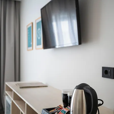 Hotell Athena 3*