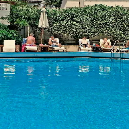 Athena Hotel 3*