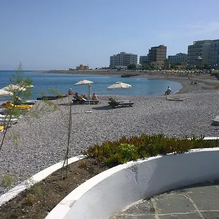 Athena Hotell 3*