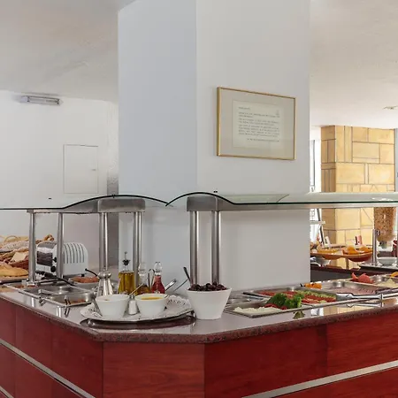 Hotel Athena 3*