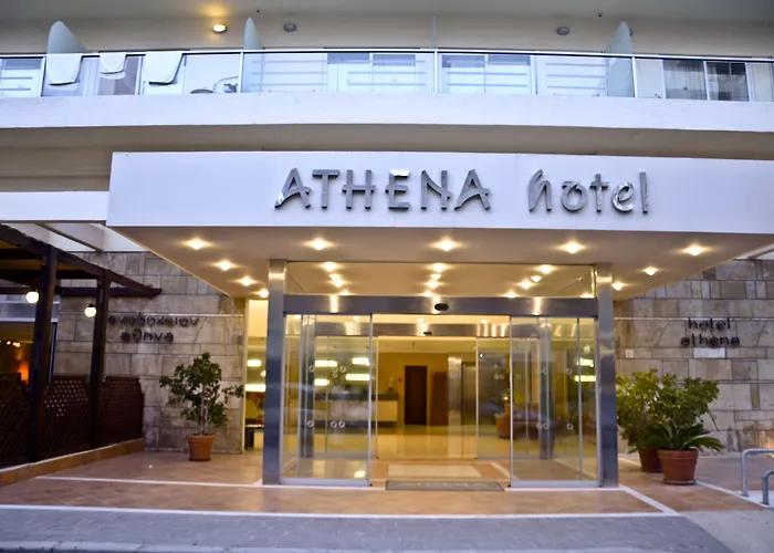 Athena ホテル 3*